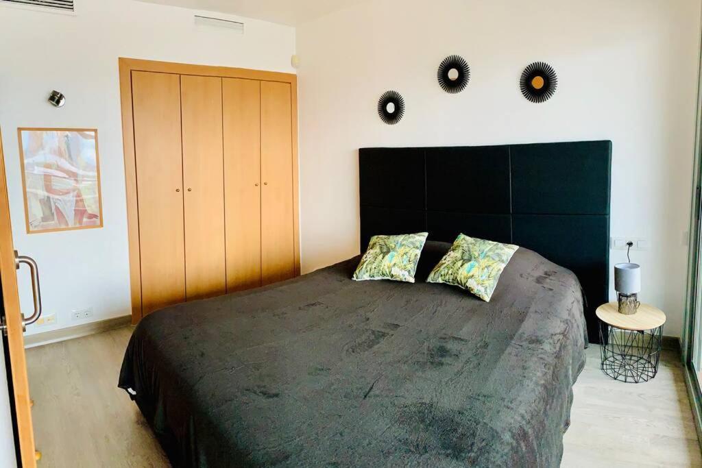 Les Marines Apartment Roses Exterior photo